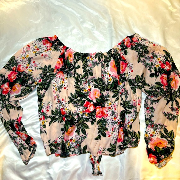 Alter’d State Women’s Medium Floral Shirt Blouse - Picture 12 of 16